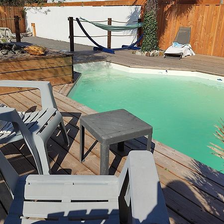Cottage La Dune Avec Piscine Les Cigales Du Bassin A Гюжан-Местрас Екстер'єр фото